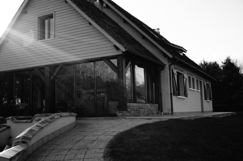 Le Petit Chaton Parigne-l'Eveque Exterior photo